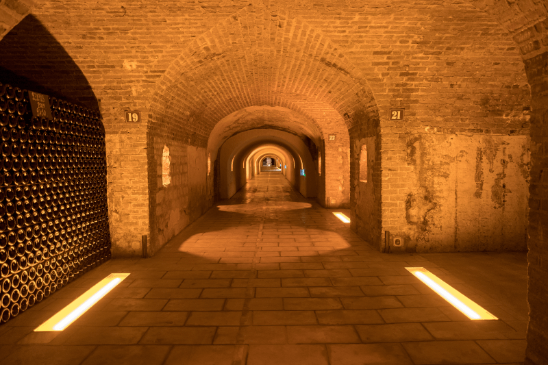 Tunelurile de cretă Champagne Pommery care au fost dezvoltate Tunelurile de cretă Champagne Pommery care au fost dezvoltate